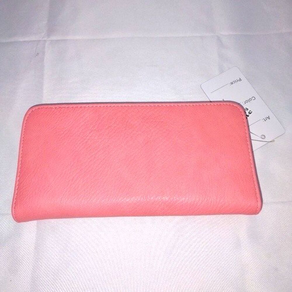NWT Women's‎ Pink Faux Leather Long Bifold Crossbody Wallet